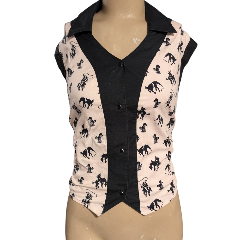 Sleeveless Pink and Black Western Print Button-Front Blouse Five Star By Roper